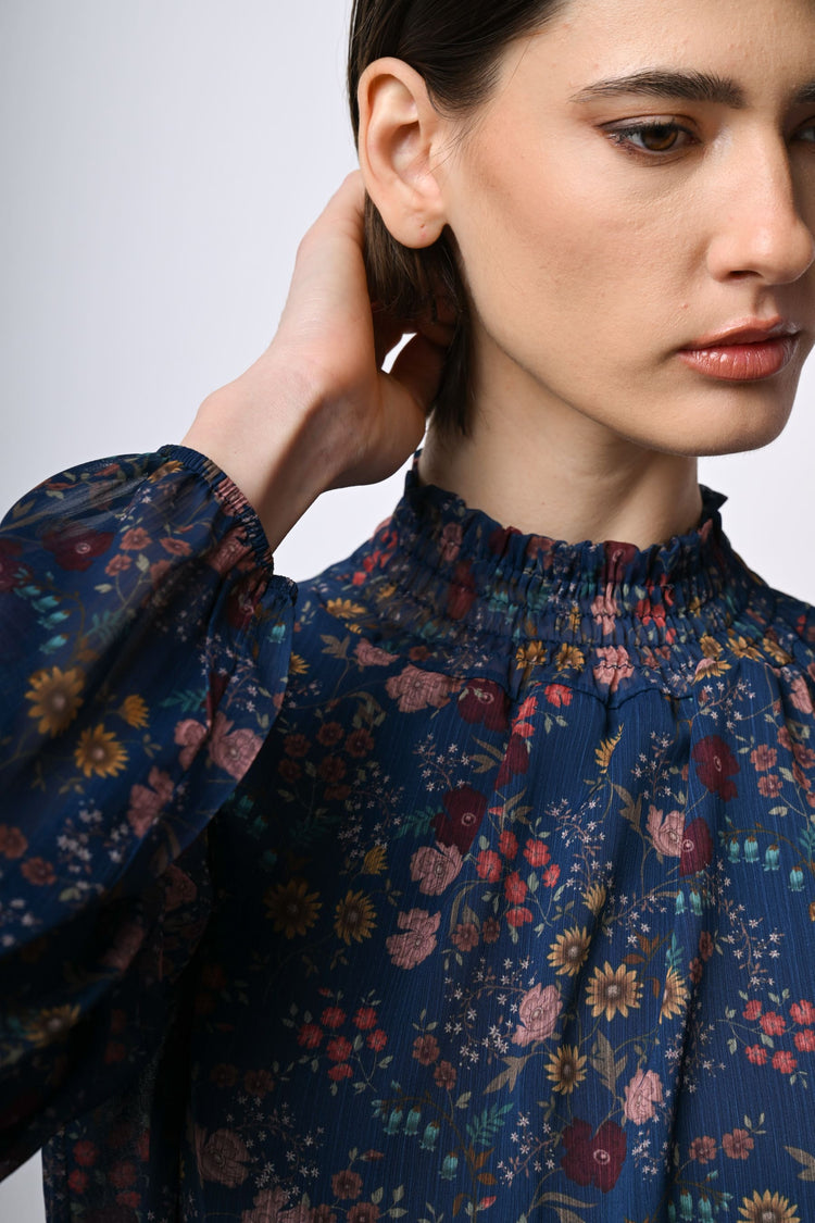 Blusa a stampa floreale boho-style