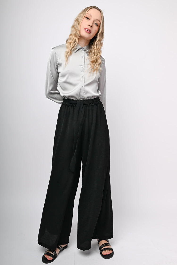 Pantaloni palazzo con cintura