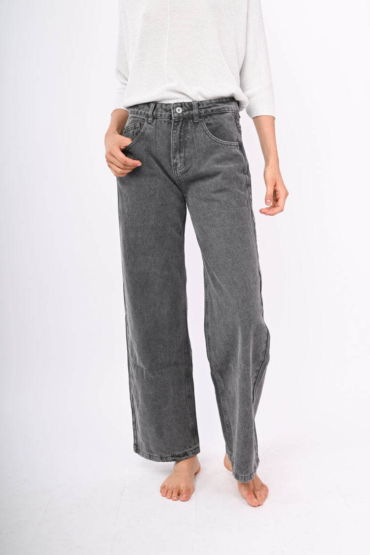Jeans a gamba ampia