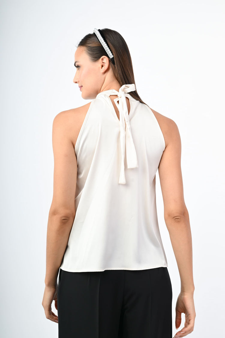 Top halter con rosa