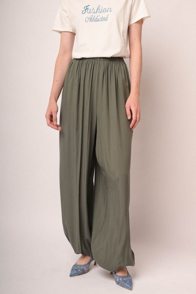 Harem pants in viscosa verde oliva