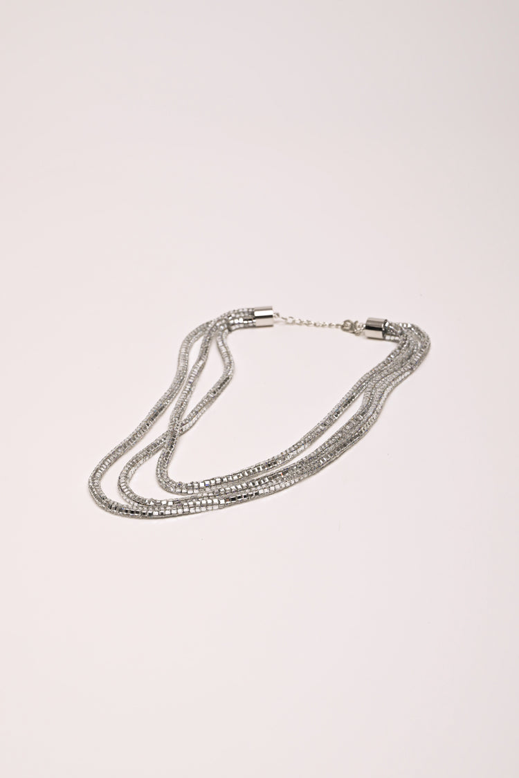 Collana a tre fili con strass