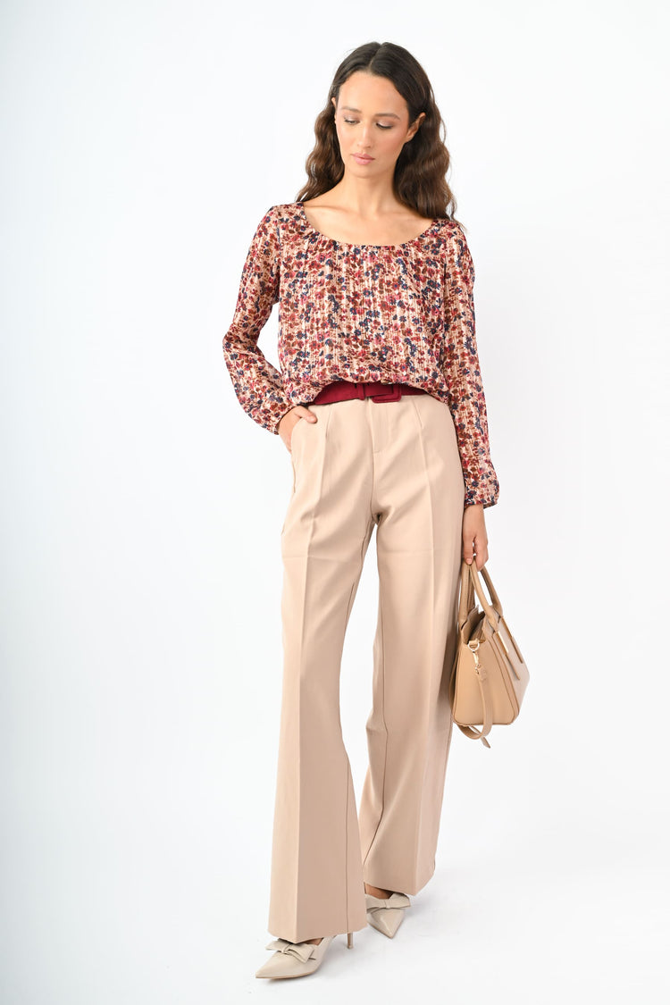 Pantaloni palazzo con piega stirata