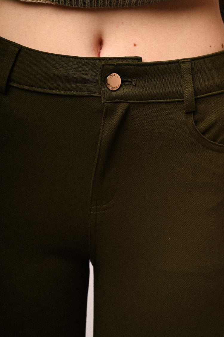 Pantaloni slim-fit in drill