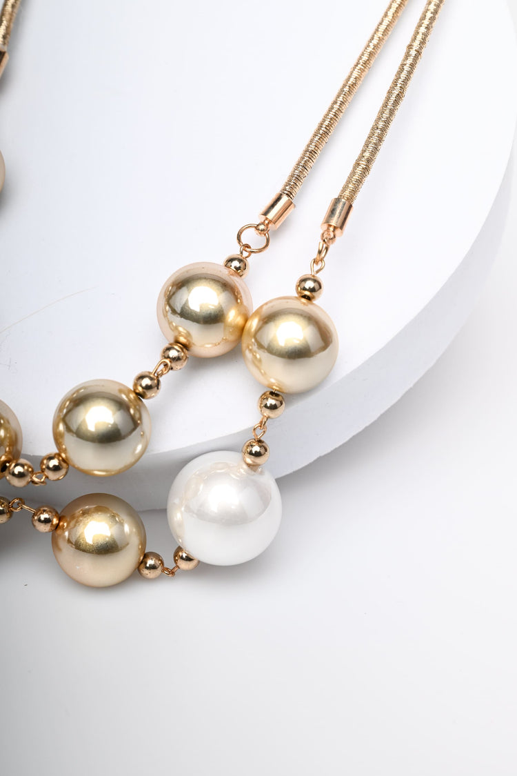 Collana a doppio filo con perle