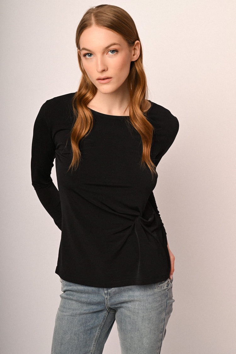 T-shirt a maniche lunghe con nodo