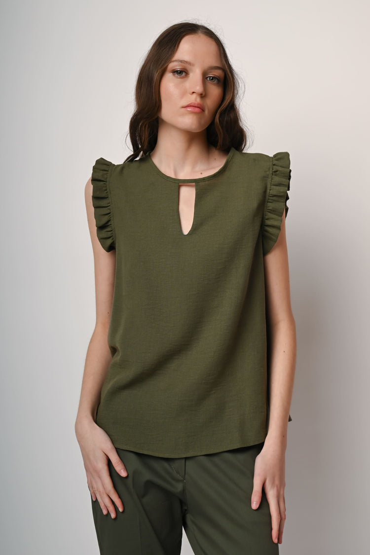 Top con rouches e cut-out