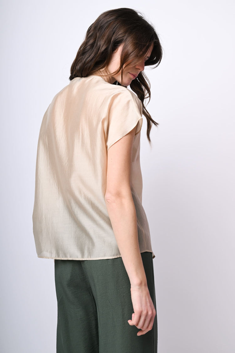 Blusa in mussola con scollo a V