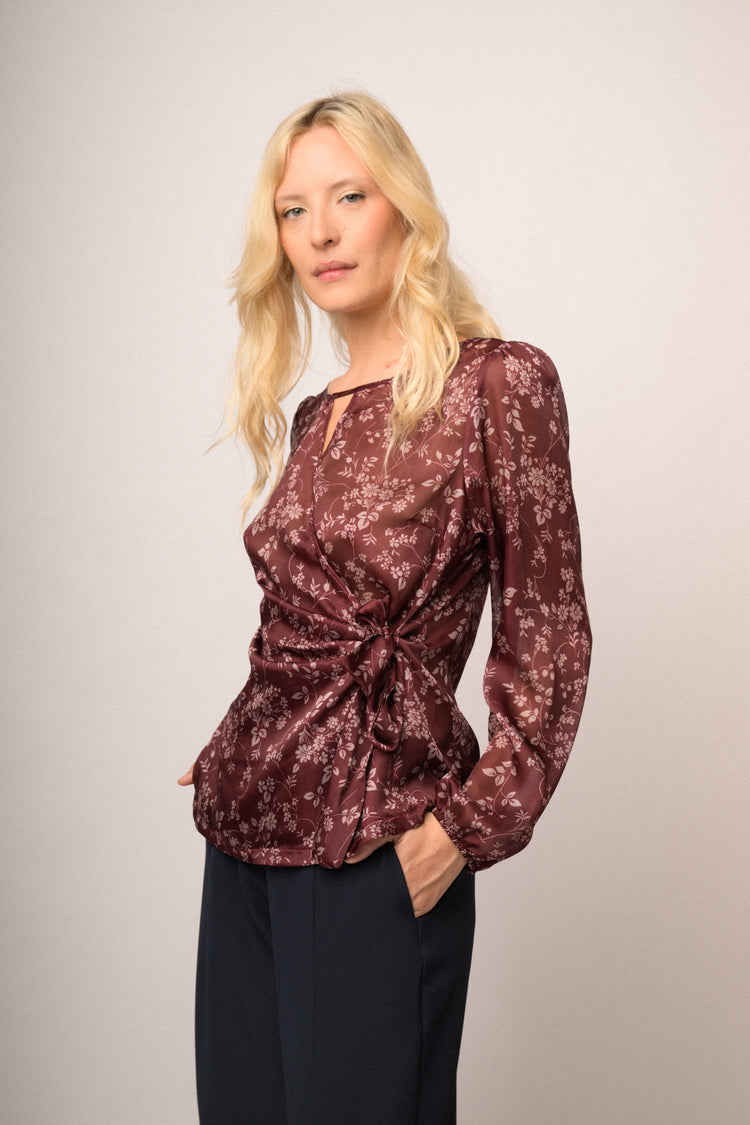 Blusa a stampa floreale bordeaux con nodo