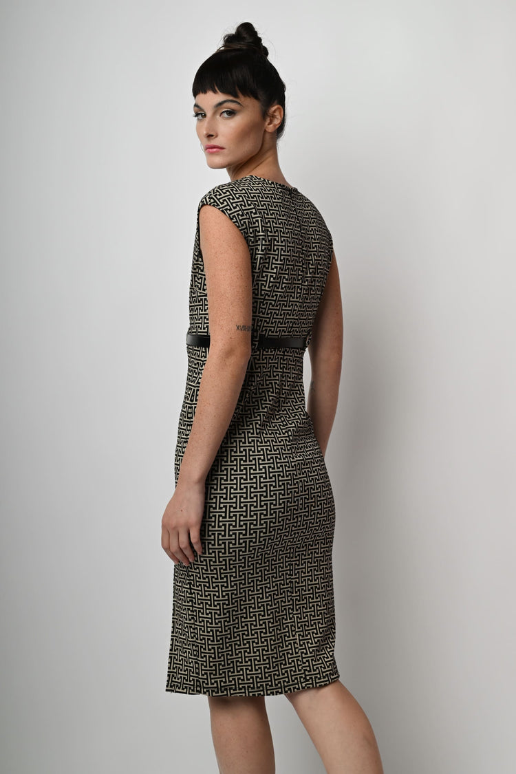 Abito tubino in jacquard con cintura