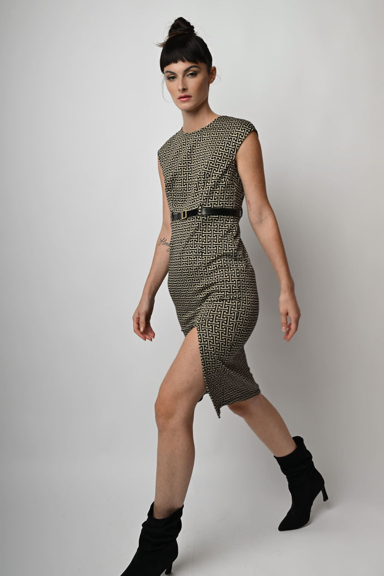 Abito tubino in jacquard con cintura