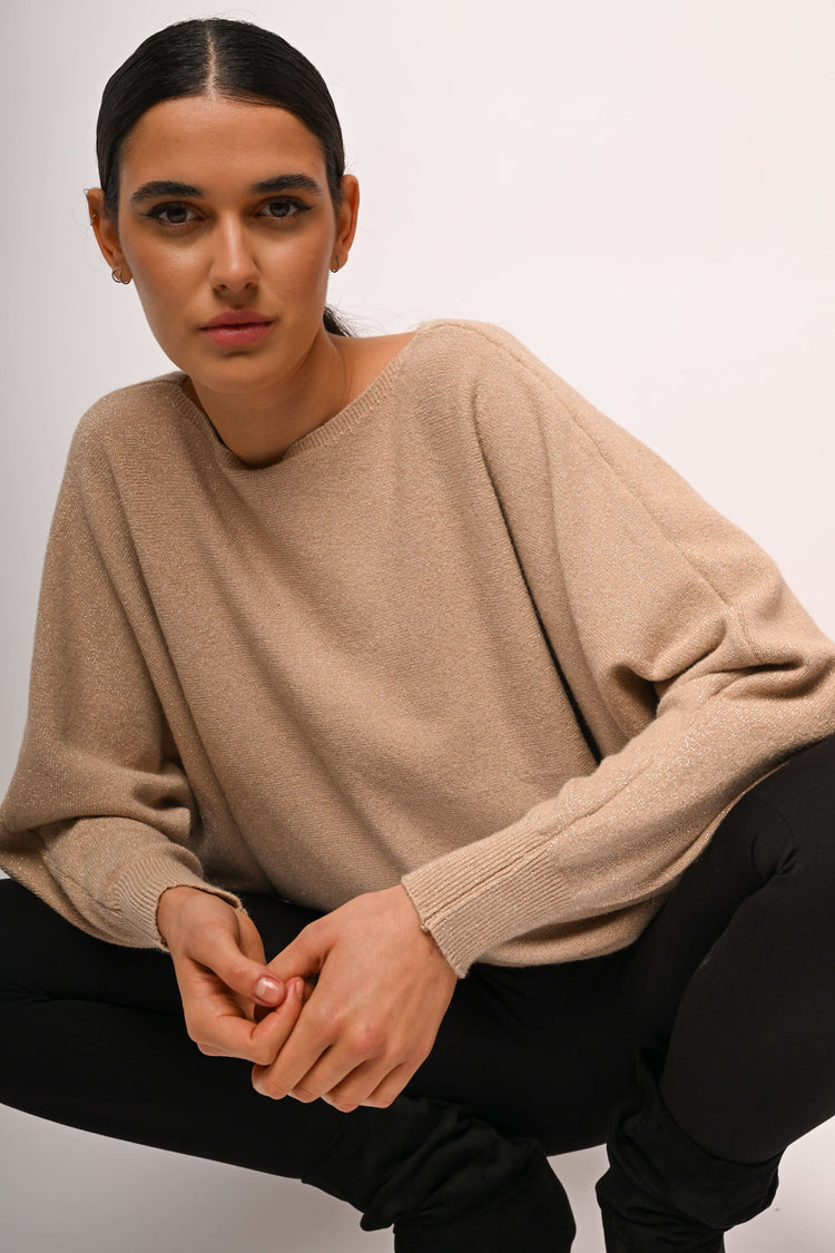 Pull con fiocco sul retro