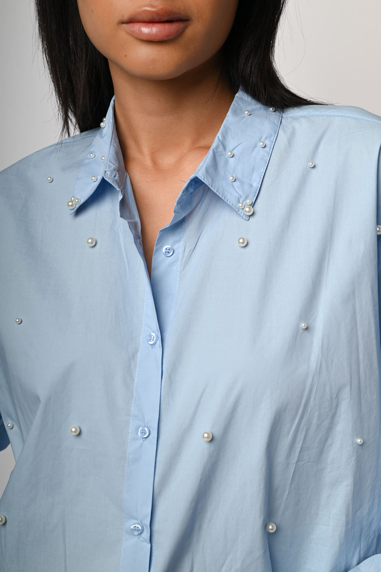 Camicia con perle decorative