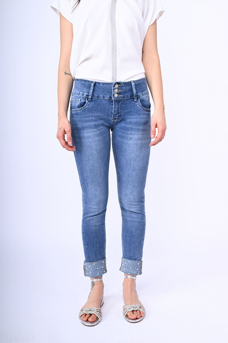 Jeans con perline all'orlo