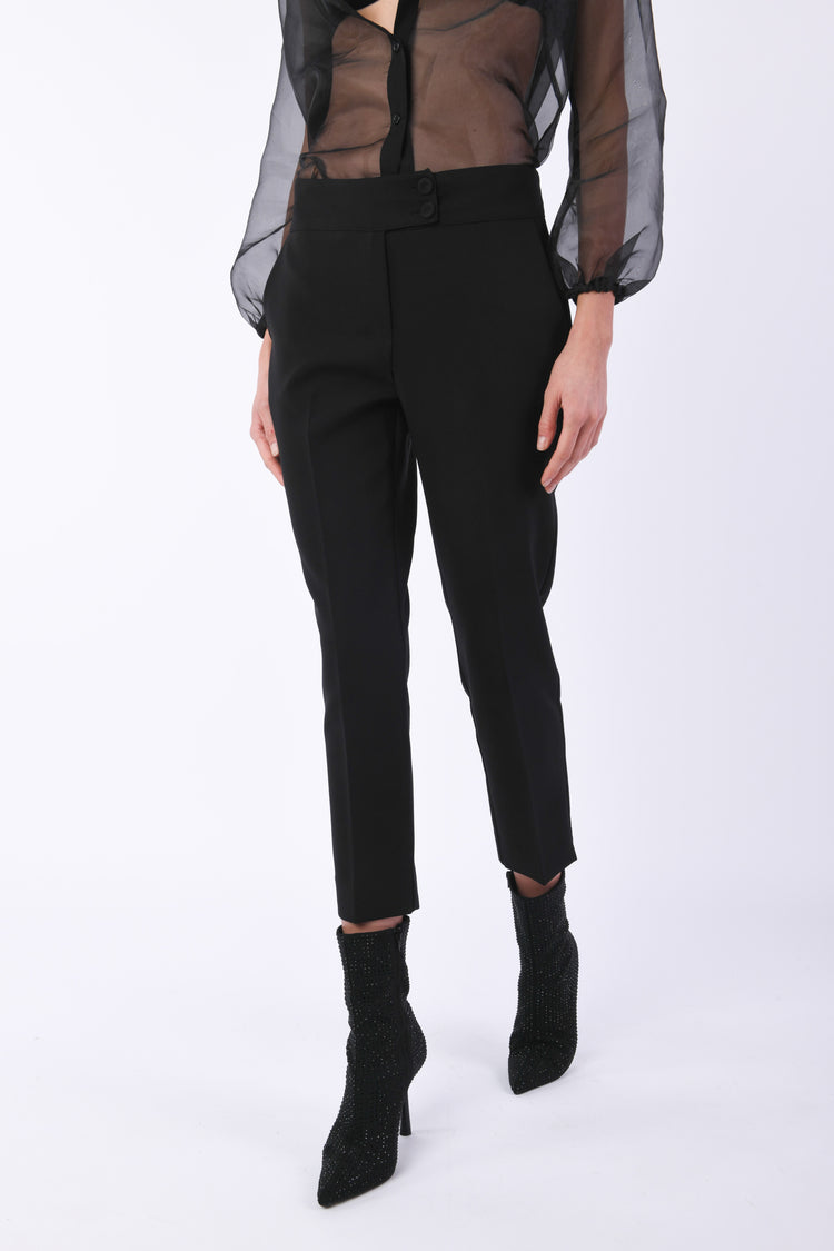 Pantaloni a sigaretta