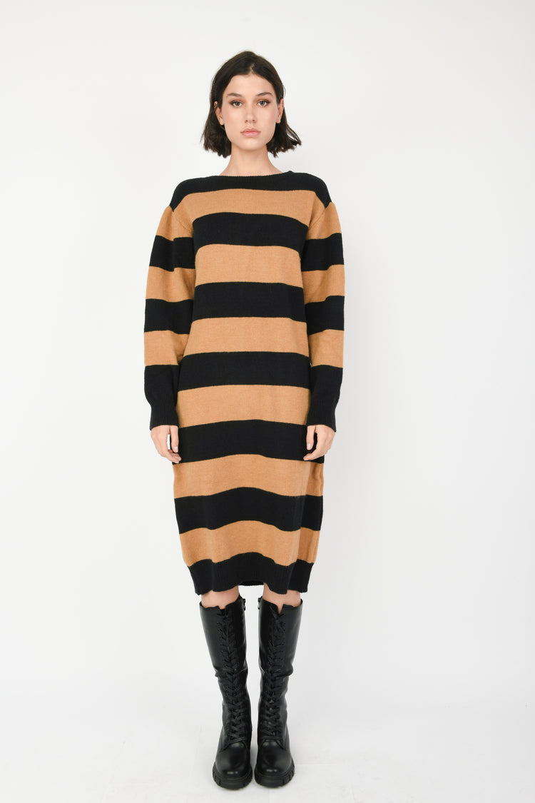 Abito midi in maglia a righe