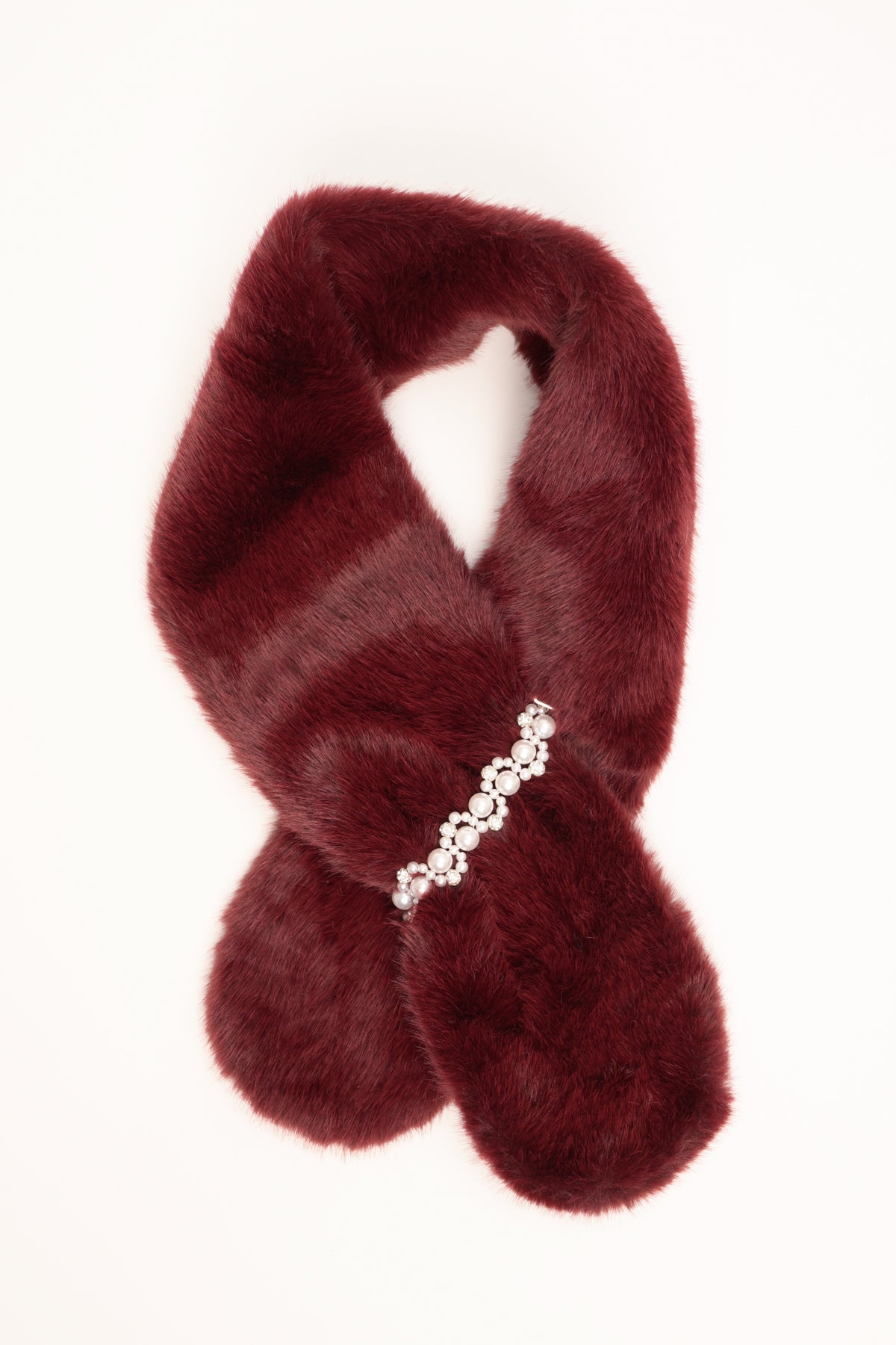Collo peloso con sfere bordeaux