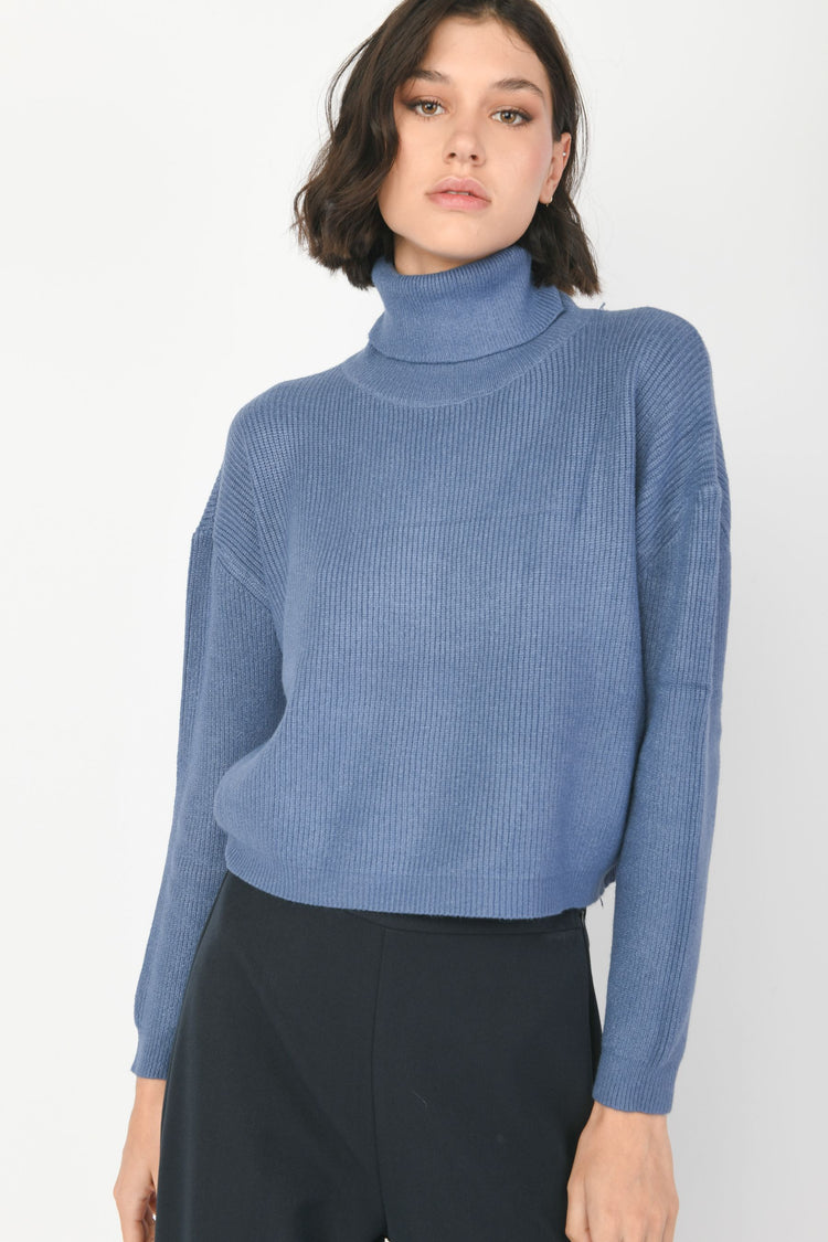 Dolcevita crop