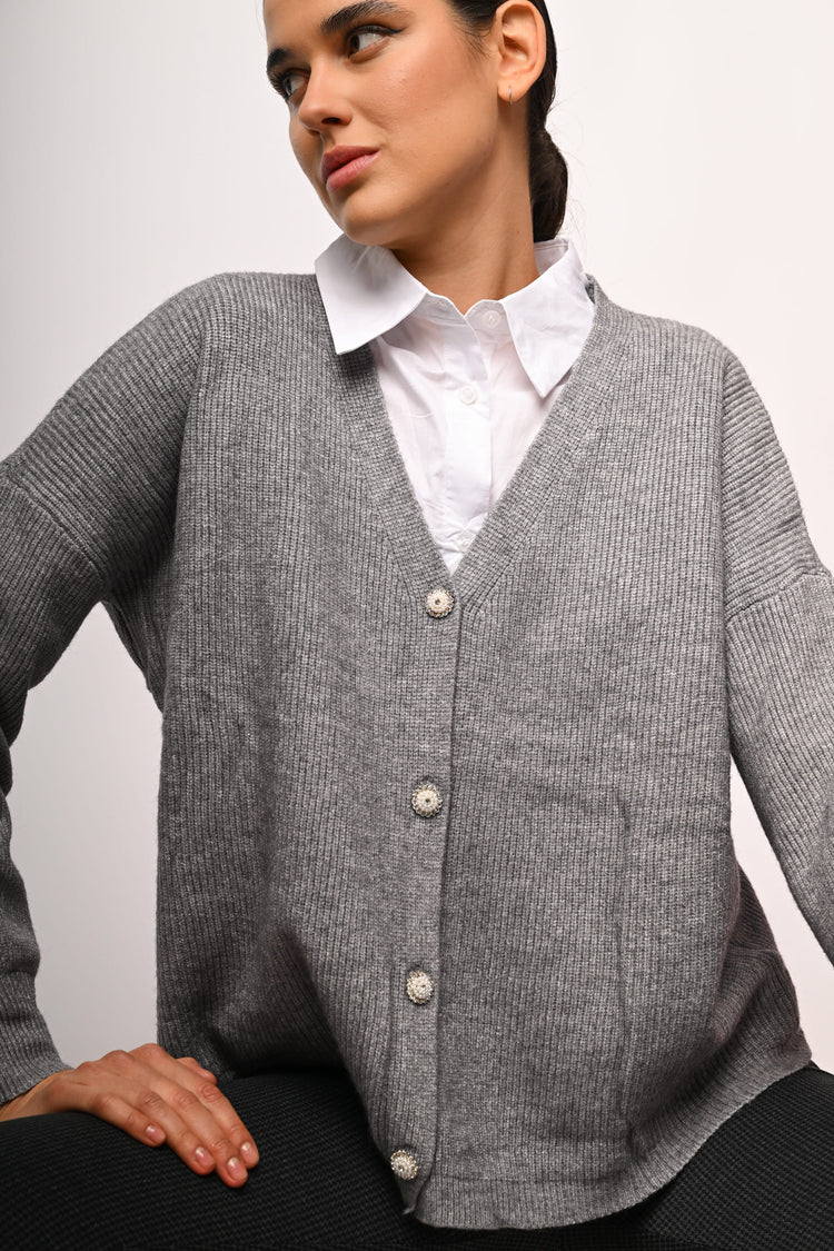 Cardigan oversize con bottoni gioiello