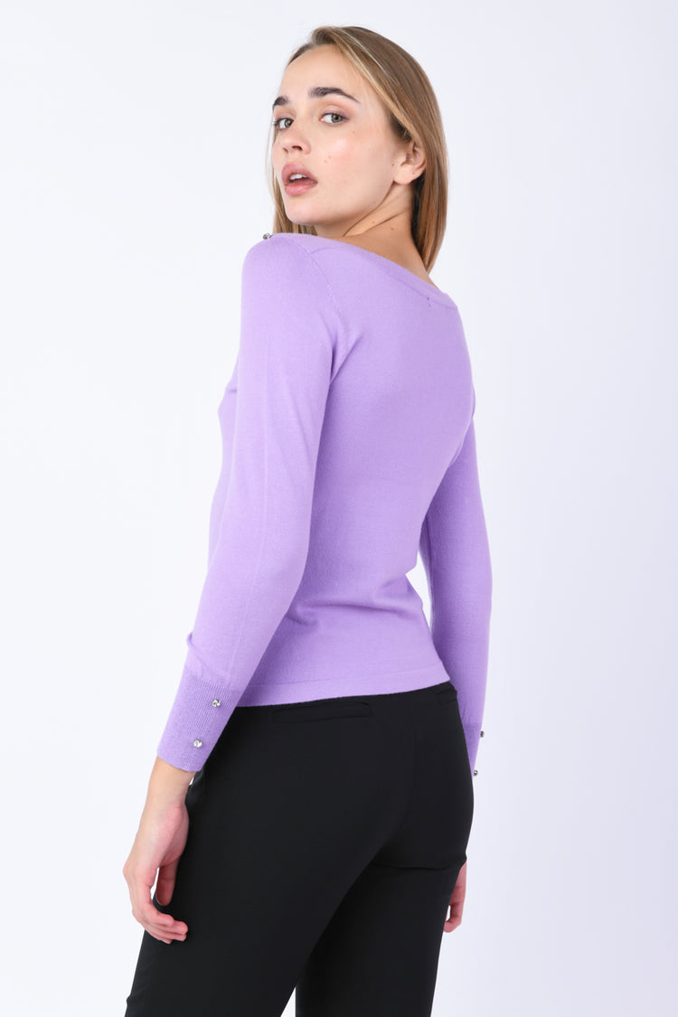 Pull con cristalli decorativi
