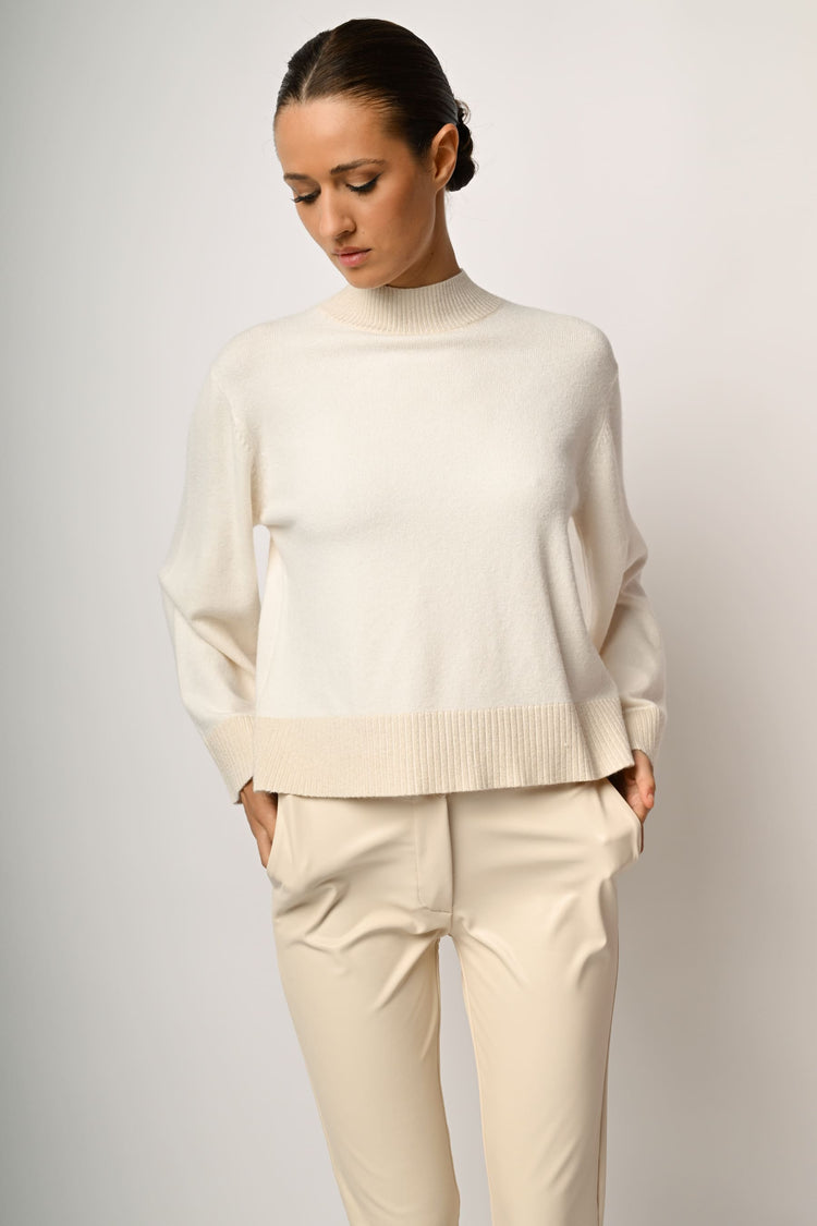 Lupetto con profili lurex