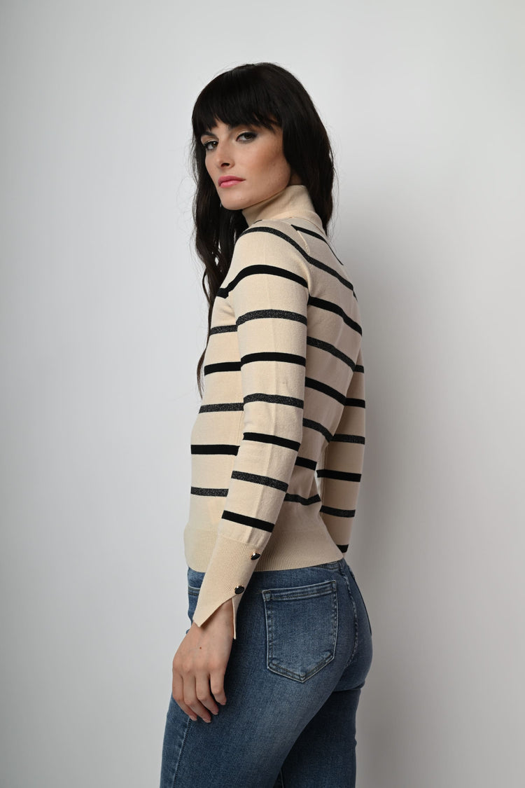 Dolcevita in maglia lurex a righe