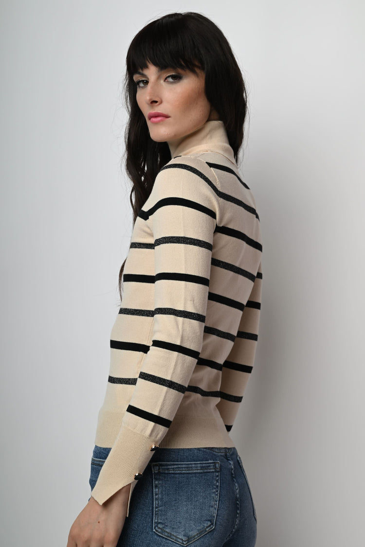Dolcevita in maglia lurex a righe