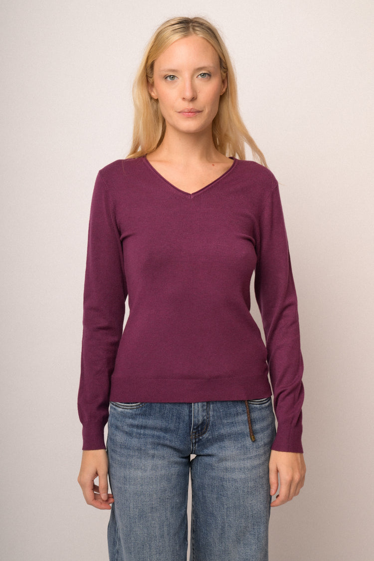 Pull basic con scollo a V fucsia