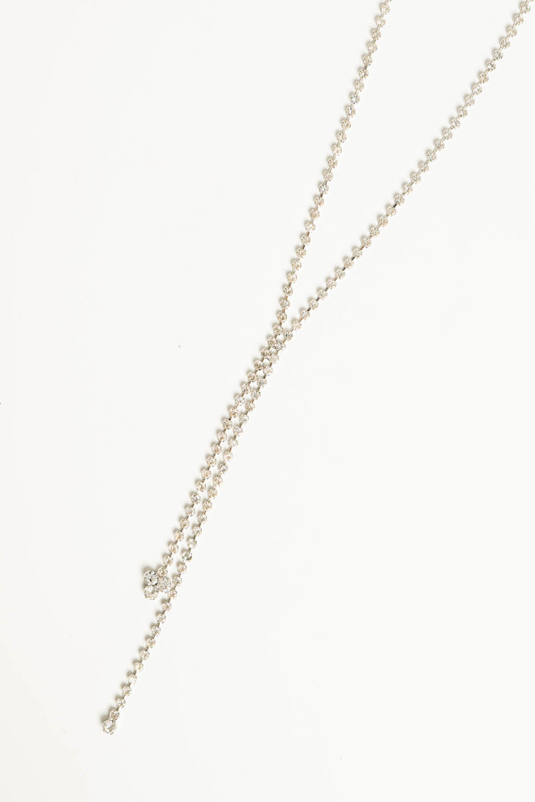 Collana lunga argento con strass e dettaglio floreale