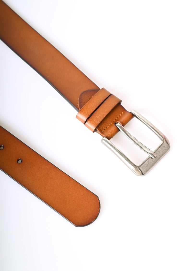 Cintura classica in pelle